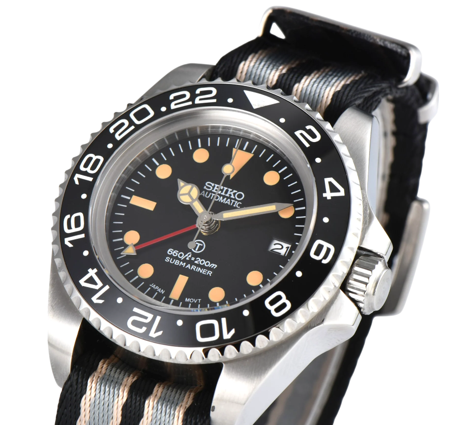 GMT Date Vintage - 44mm